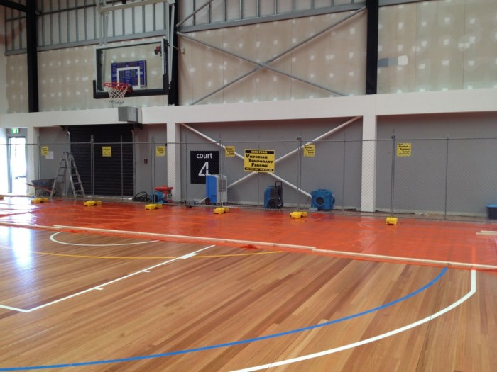 IMG 1418 1 - Tips Perawatan Harian Lantai Parket Lapangan Basket