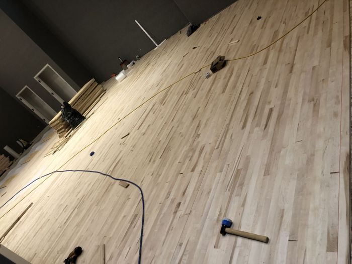 IMG 1784 - Tips Memilih Kontraktor Parket Lapangan Basket