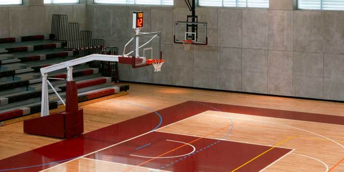 hardwood basketball court 2 1 - Lantai Parket Basket Unggul Keunggulan vs Keramik