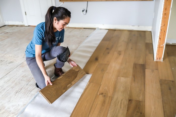 how to install engineered hardwood flooring 10 - Lantai Kayu Tempel Solusi Estetika Ruang