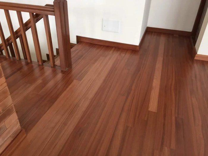 hardwood flooring services 1000x1000 1 - Jasa Lantai Kayu Solusi Elegan Hunian Modern