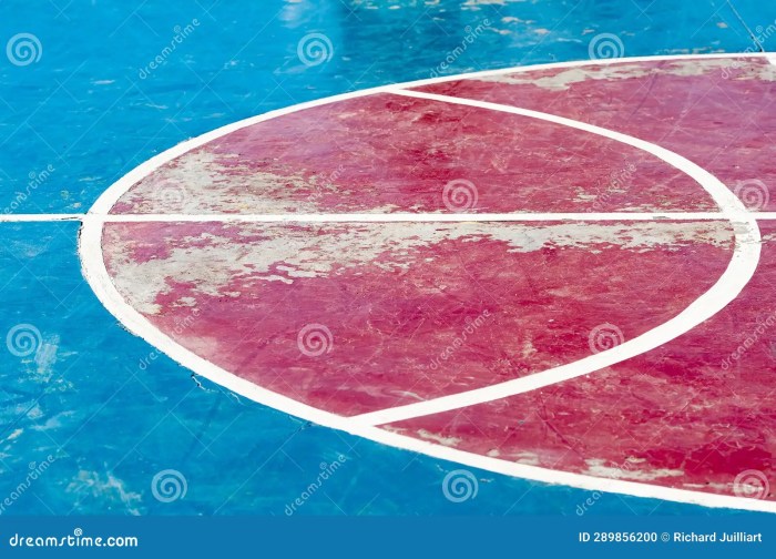 lines sport field old outdoor basketball court floor detail south sudan old outdoor basketball court floor detail 289856200 - Biaya renovasi lantai lapangan basket lama berkualitas efisien